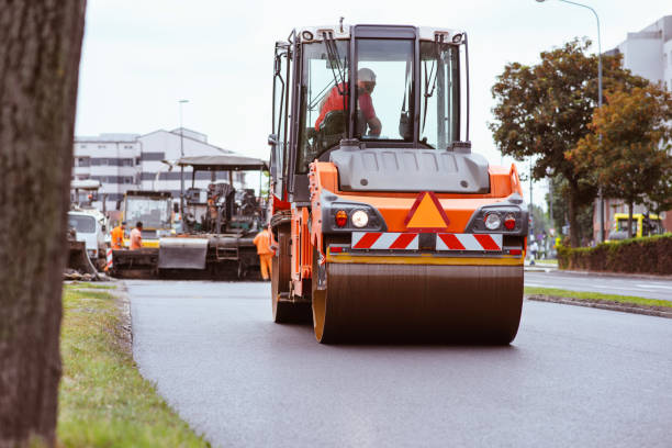 Best Driveway Paving Contractor  in Excelsior, MN
